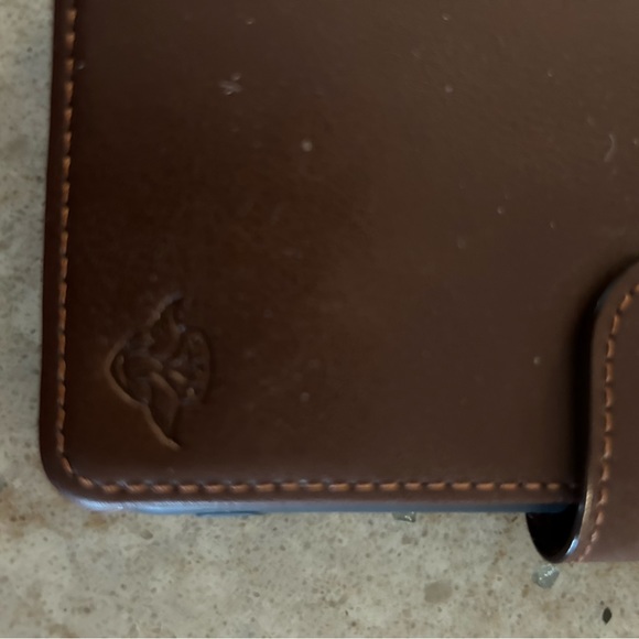 Brand new Duck Sky brown leather IPhone 11 wallet phone case - Picture 3 of 5